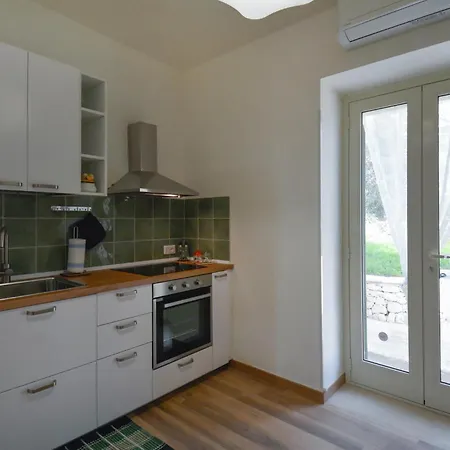 2 Bedroom Beautiful Home In Scicli 시클리