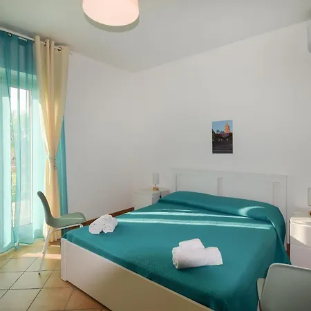 2 Bedroom Beautiful Home In Scicli